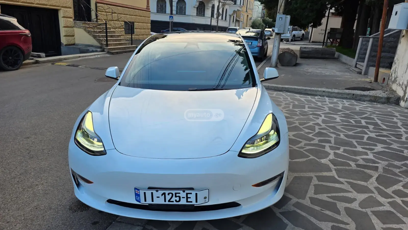 Tesla Model 3, миниатюра 3