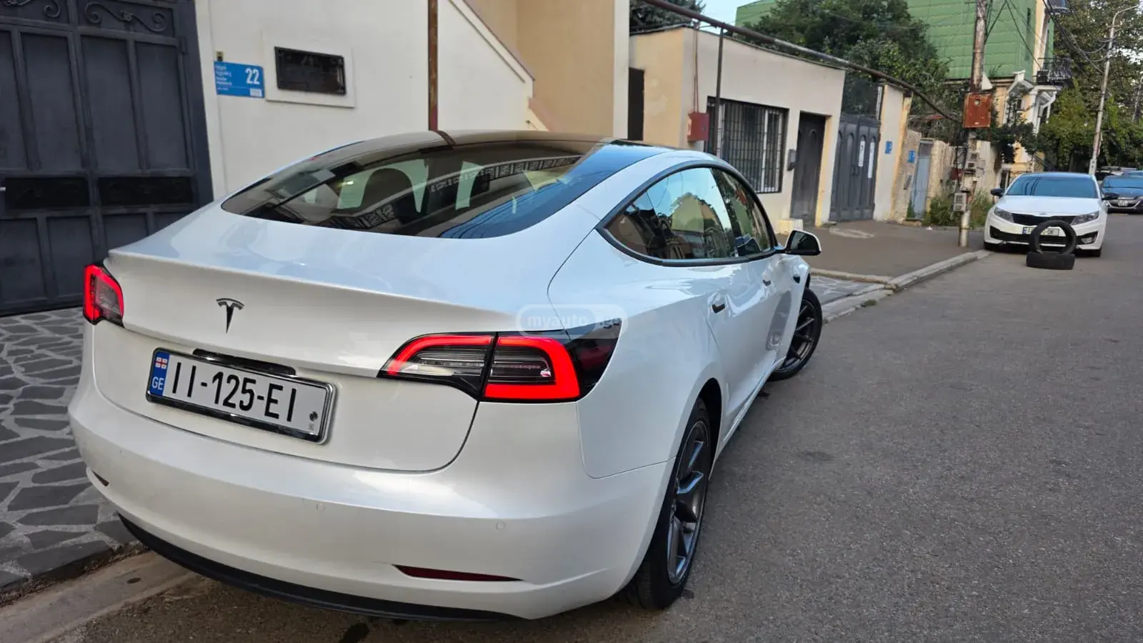Tesla Model 3, миниатюра 5