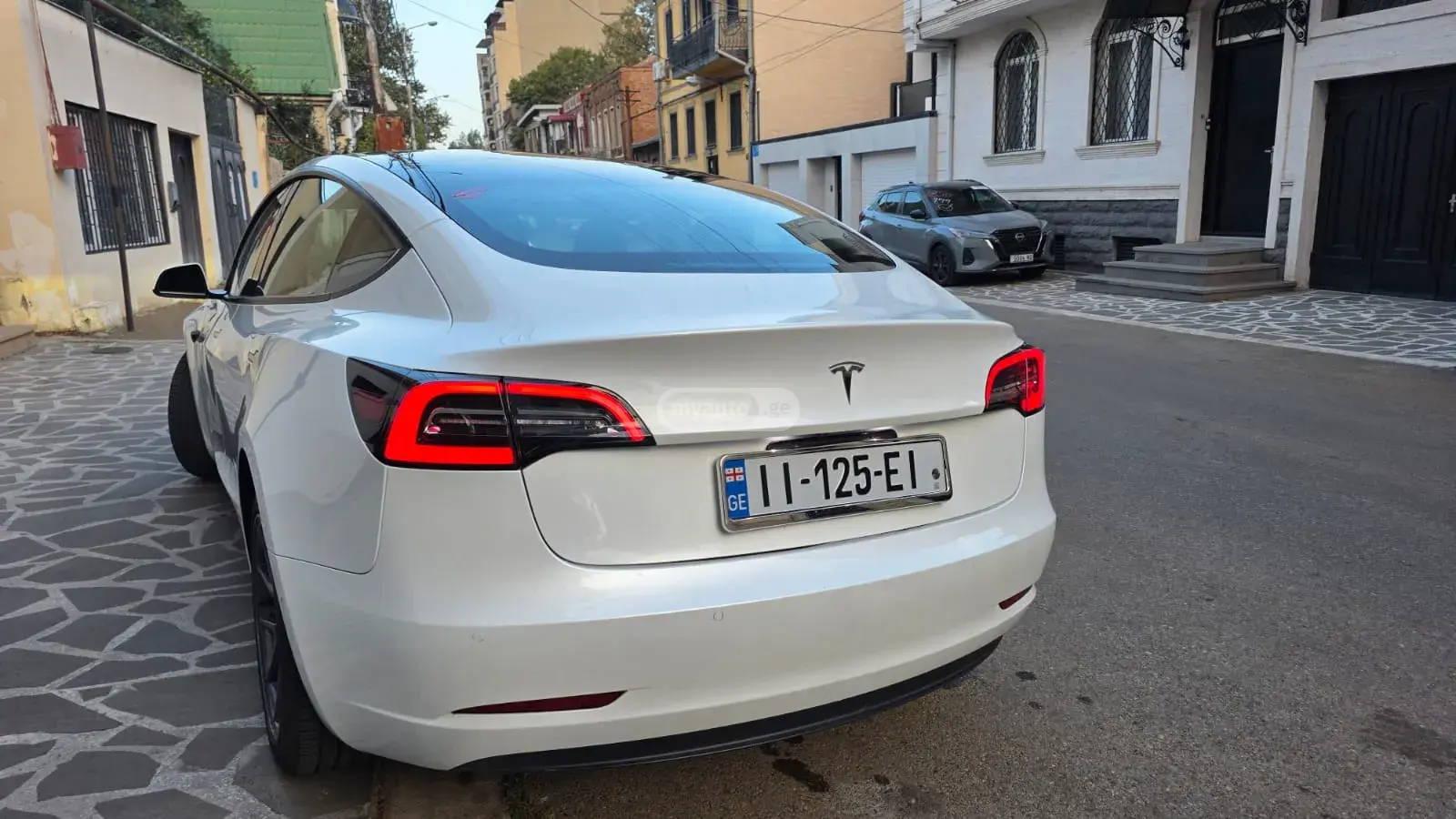 Tesla Model 3, миниатюра 6