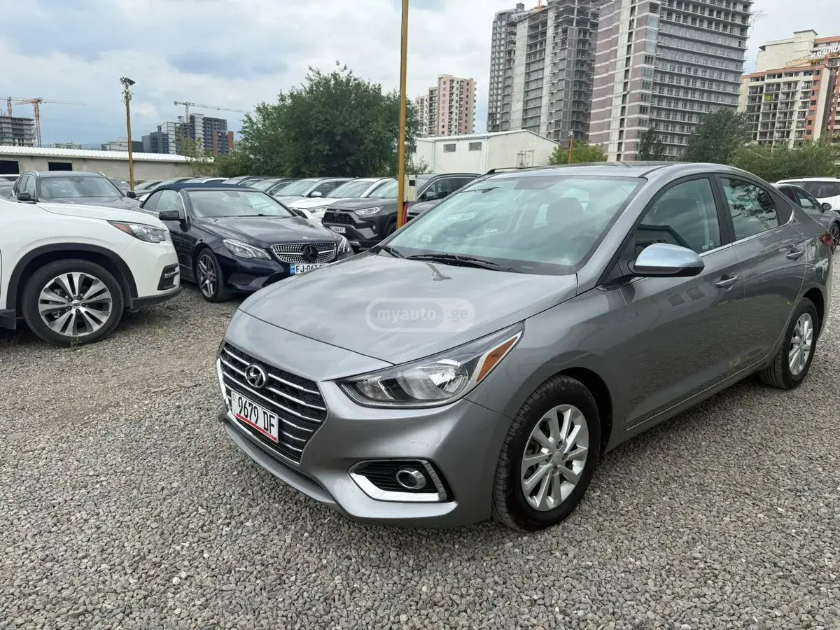 Hyundai Accent 