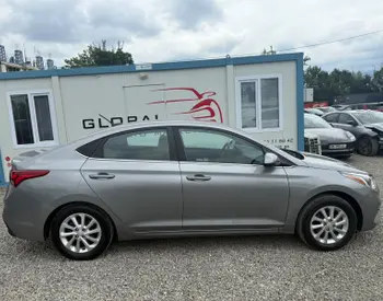 Hyundai Accent SEL