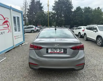 Hyundai Accent SEL