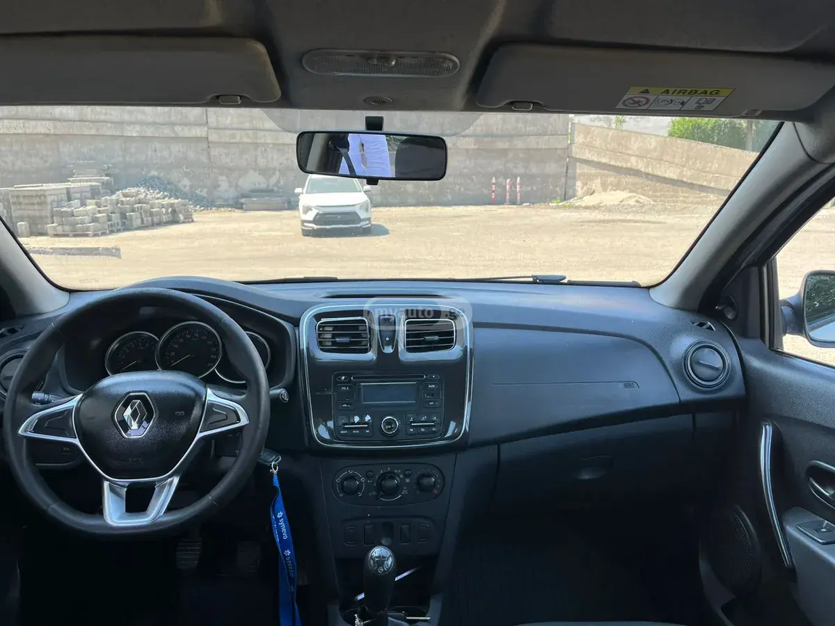 Renault Logan