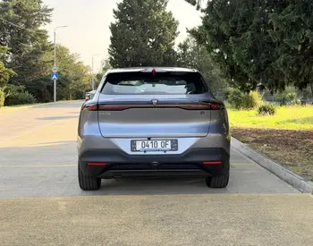 Changan Deepal Dark Blue S05 