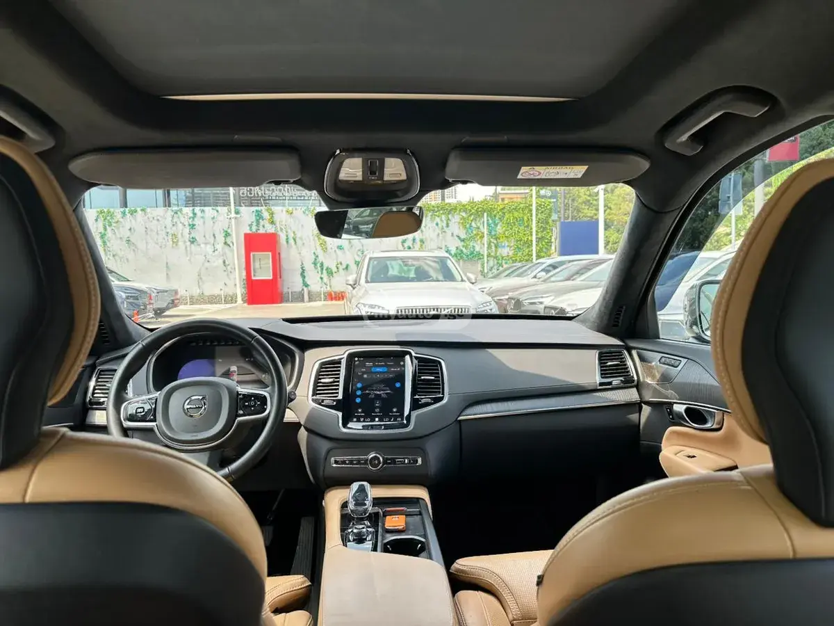 Volvo XC 90 