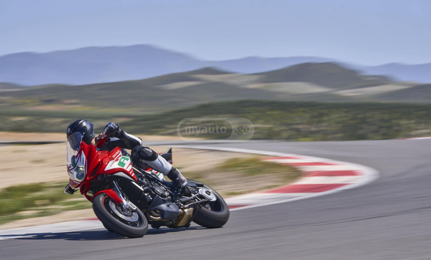 MV Agusta Turismo Veloce 800
