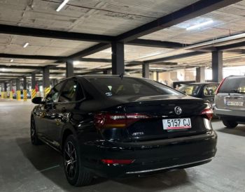 Volkswagen Jetta SE