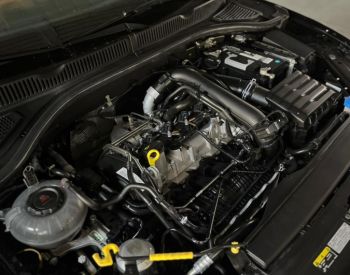 Volkswagen Jetta SE