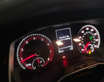 Volkswagen Jetta SE
