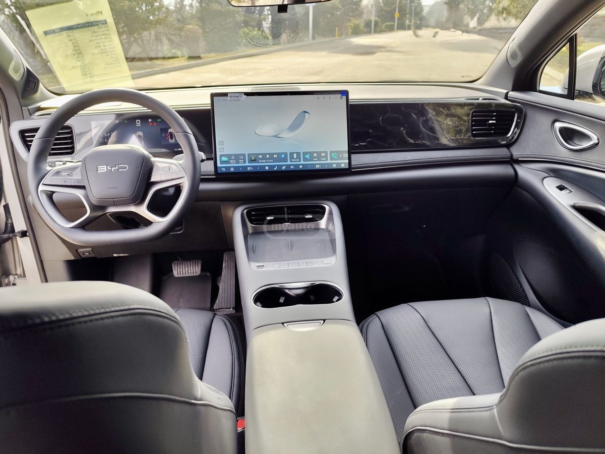 BYD Sealion 06 