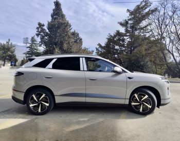 BYD Sealion 06 