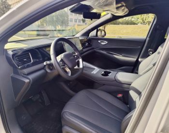 BYD Sealion 06 