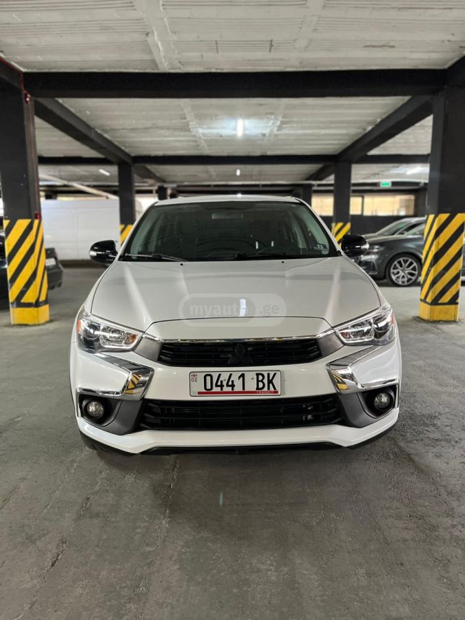 Mitsubishi Outlander Sport