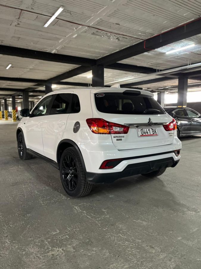 Mitsubishi Outlander Sport