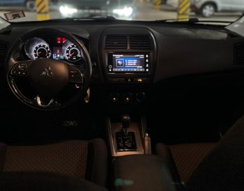 Mitsubishi Outlander Sport 
