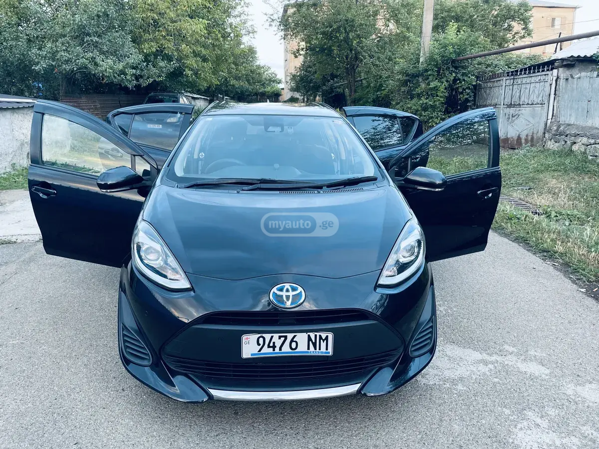 Toyota Aqua, миниатюра 7