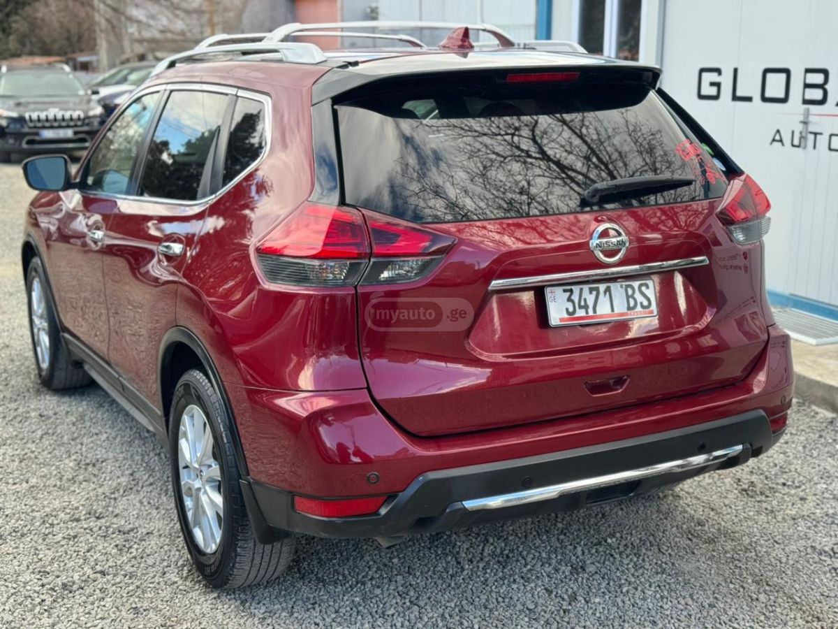 Nissan Rogue