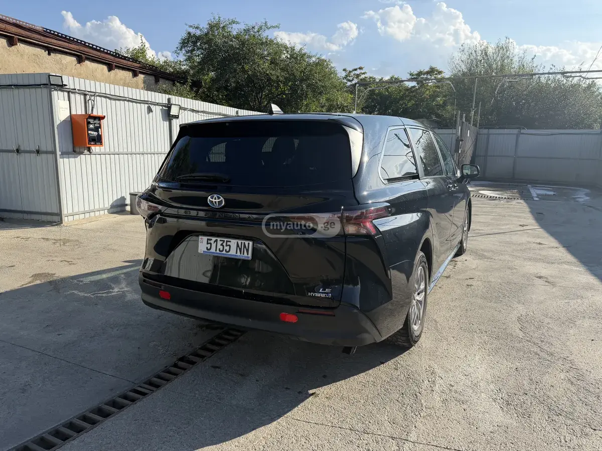 Toyota Sienna, миниатюра 5