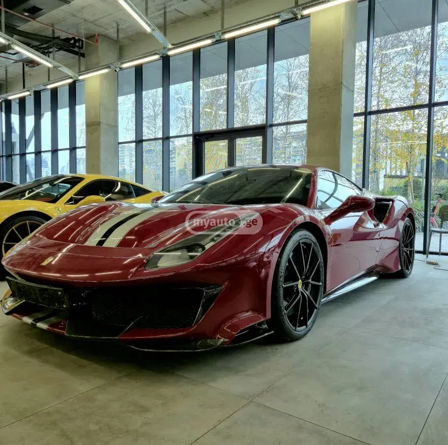 Ferrari 488 Pista 