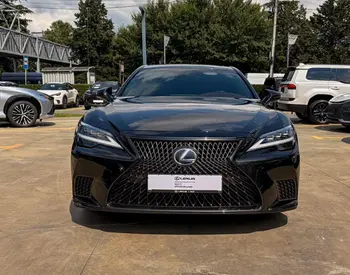 Lexus LS 500 h 