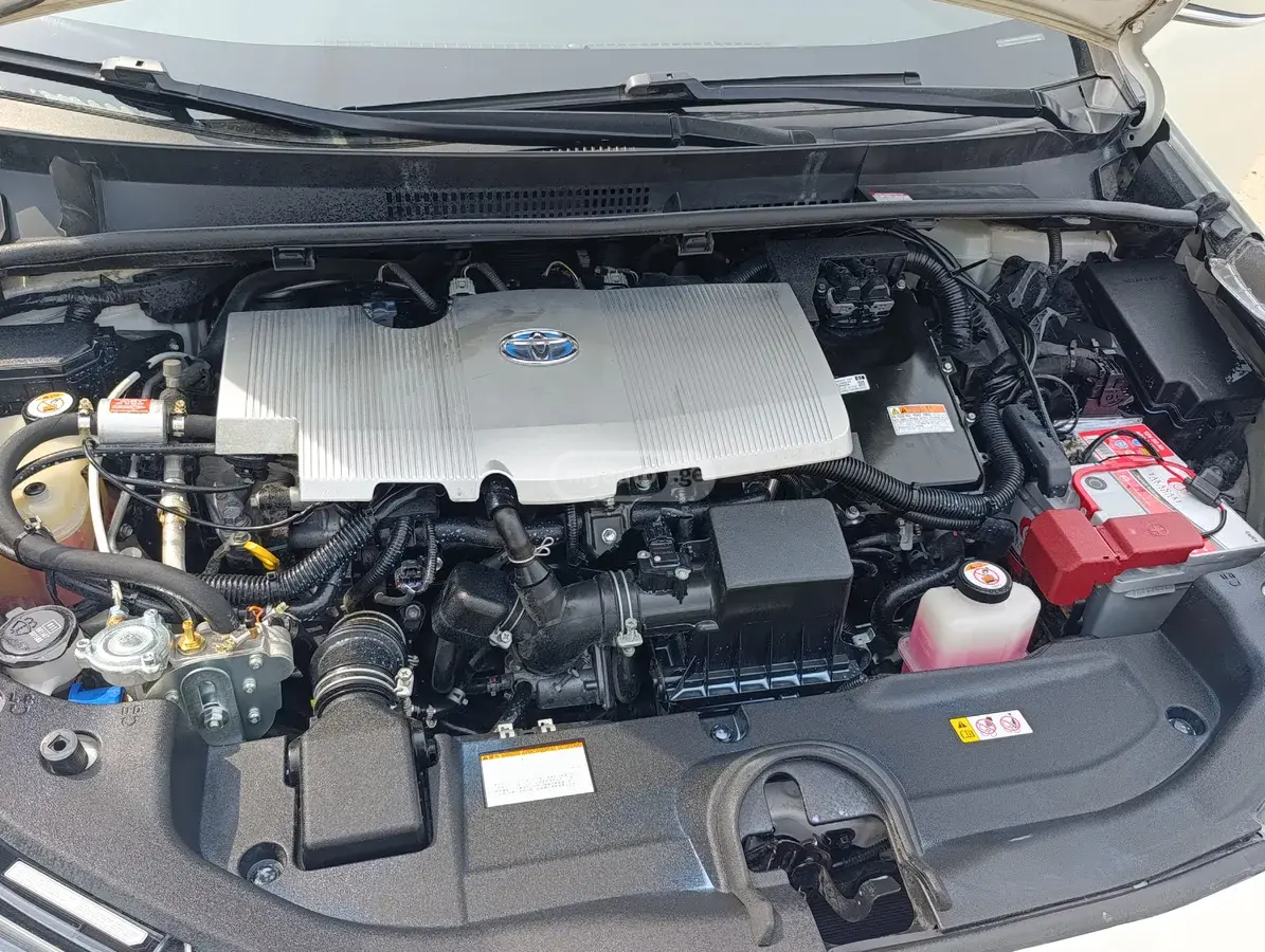 Toyota Prius, миниатюра 7