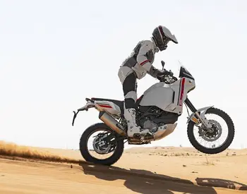 Ducati DesertX 