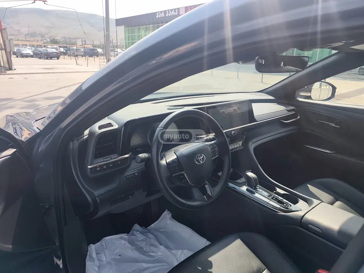 Toyota Crown, миниатюра 10
