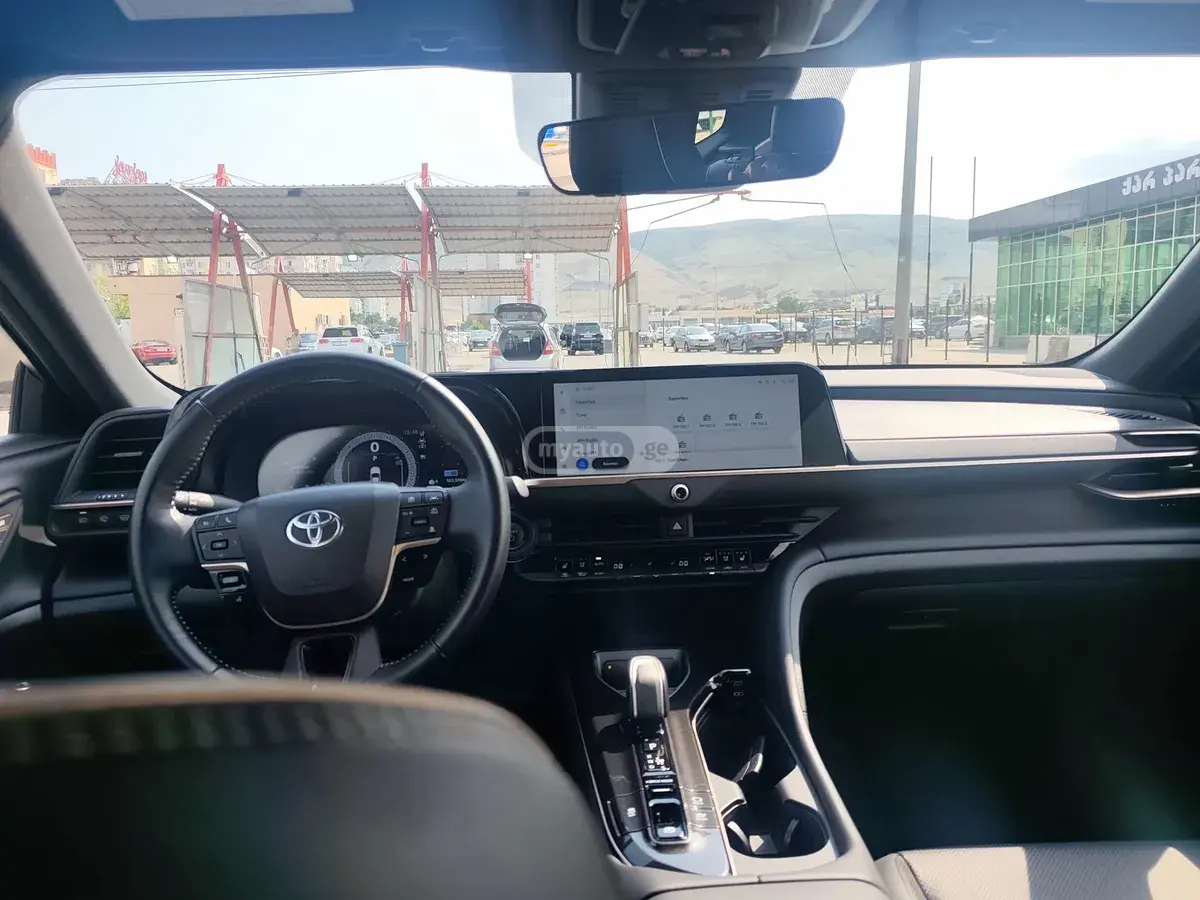Toyota Crown, миниатюра 12