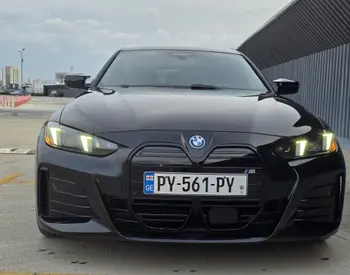 BMW i4