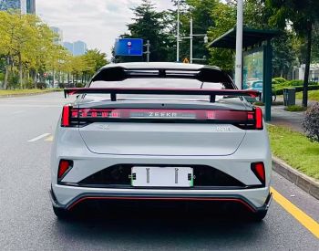 Zeekr 001 001 FR 550KM
