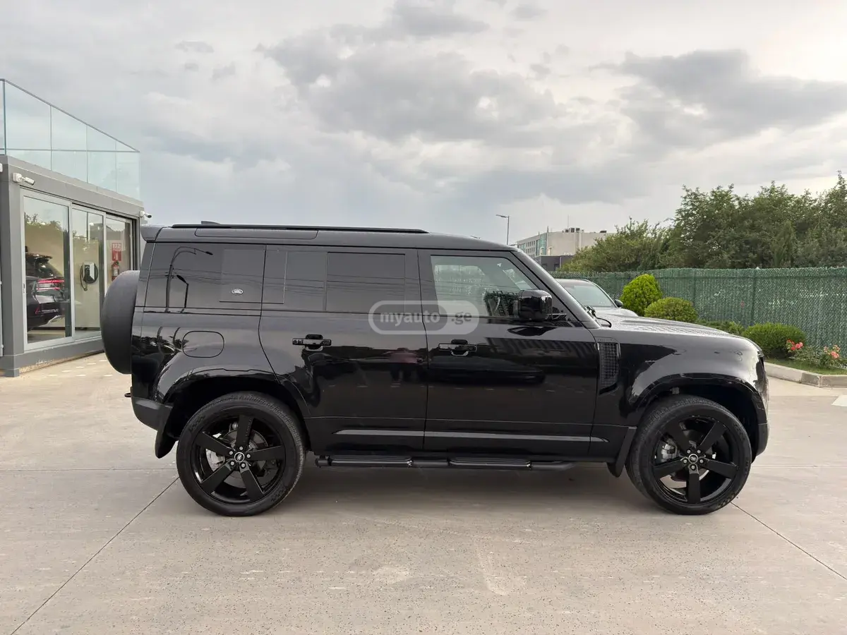 Land Rover Defender 110, миниатюра 6