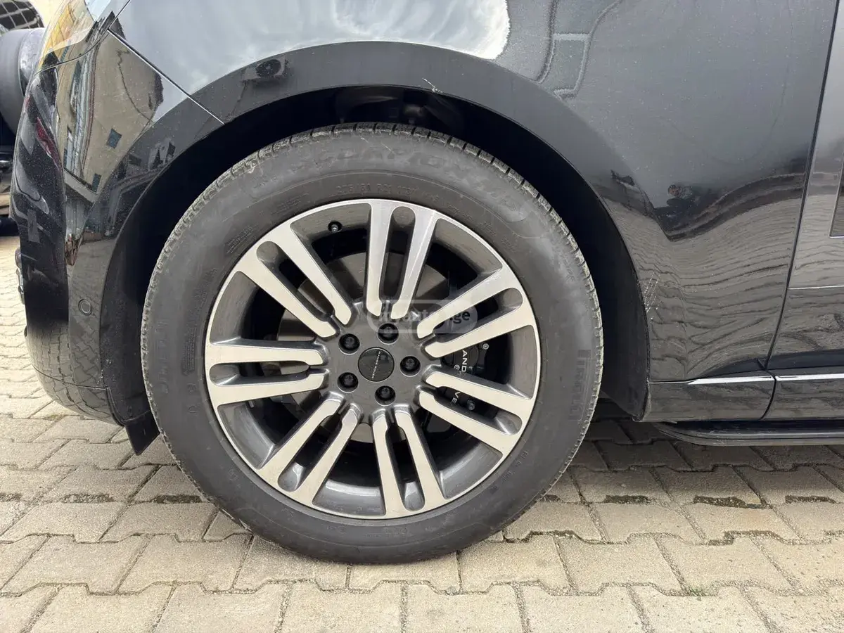 Land Rover Range Rover 