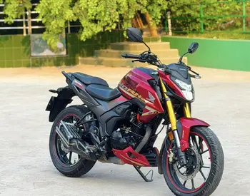 Honda Hornet 