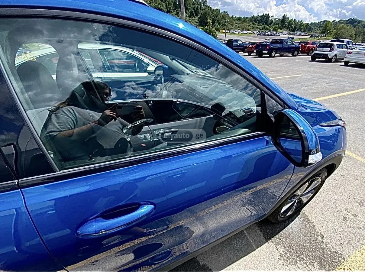 Chevrolet Bolt EV, миниатюра 8