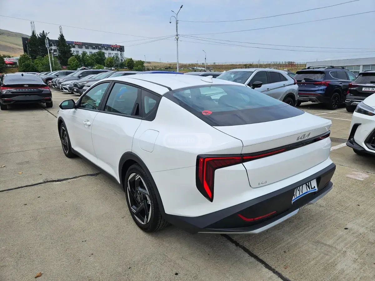 Kia K4, миниатюра 5