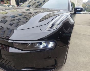 Zeekr 001 WE EDITION 100KW 741KM