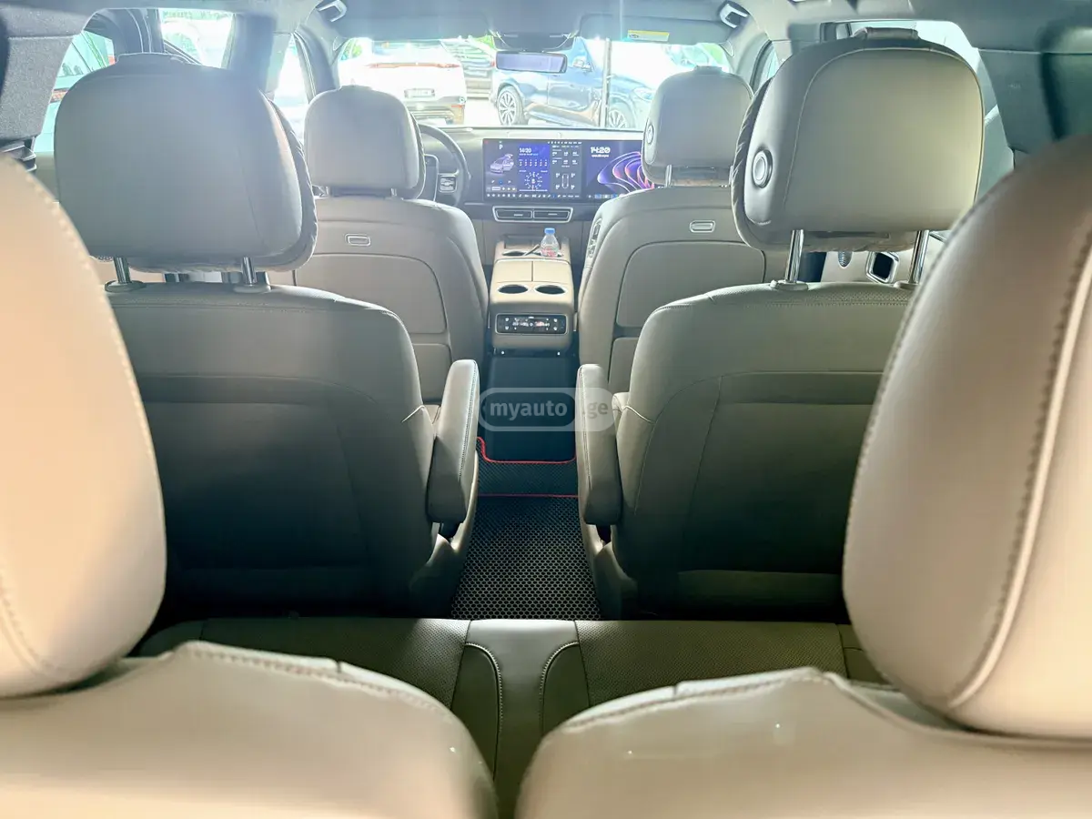 Lixiang I9 