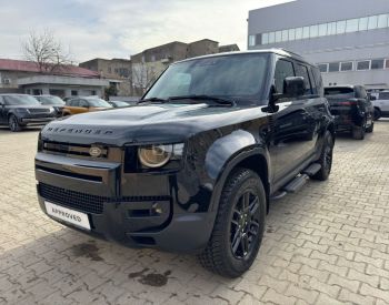 Land Rover Defender 110 S