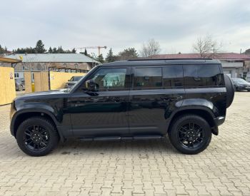 Land Rover Defender 110 S