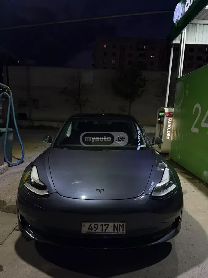 Tesla Model 3, миниатюра 4