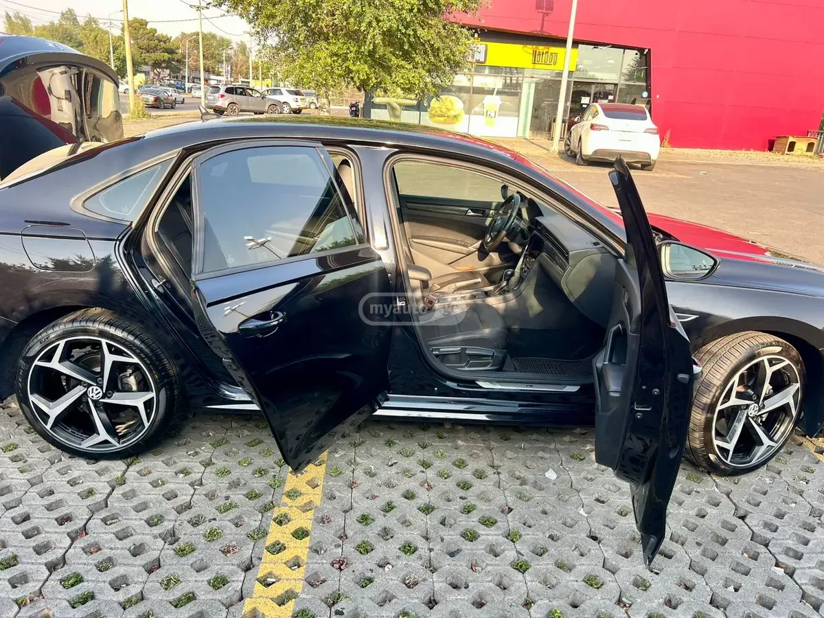 Volkswagen Passat, миниатюра 2