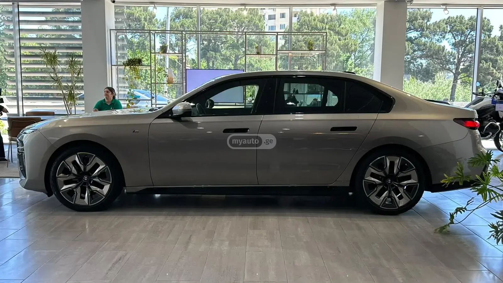 BMW 760 