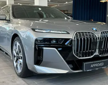 BMW 760