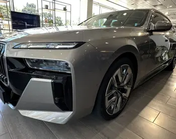 BMW 760 xDrive