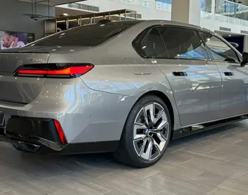 BMW 760 xDrive