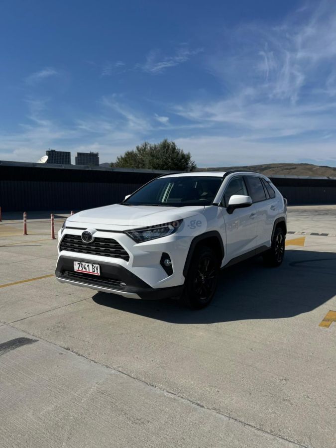 Toyota RAV 4