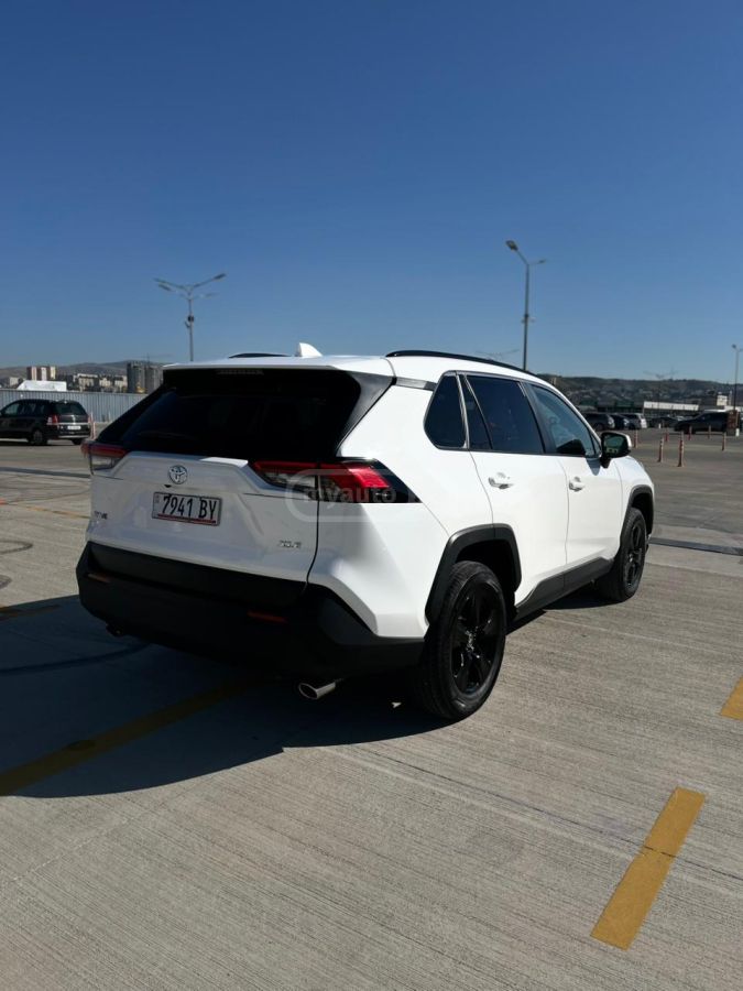 Toyota RAV 4