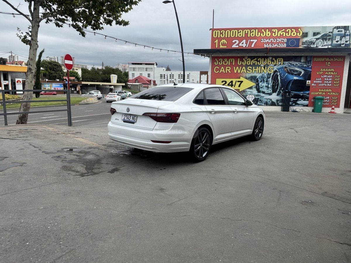 Volkswagen Jetta, миниатюра 3
