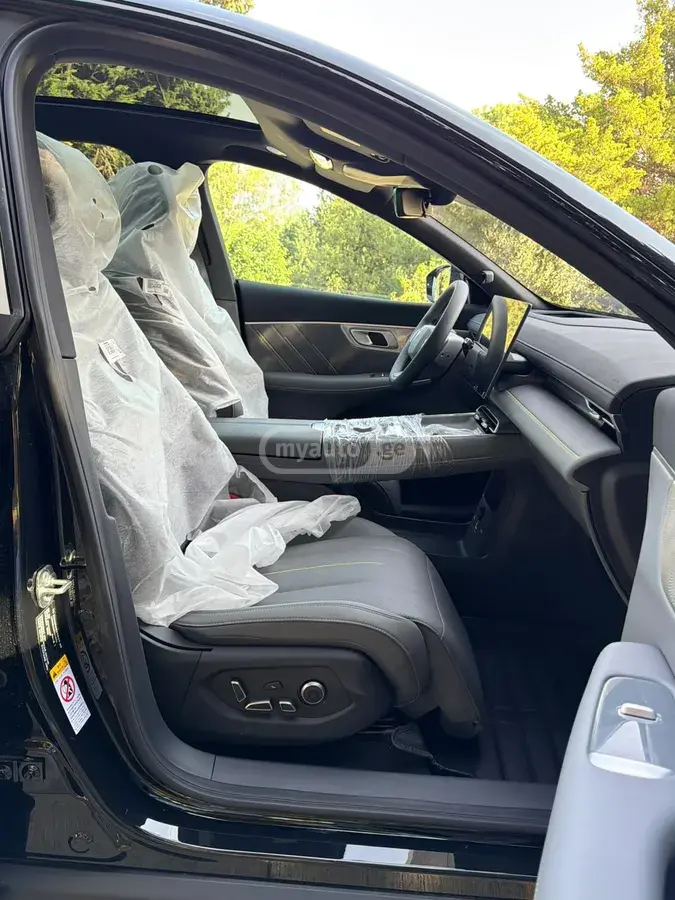 Changan Deepal Dark Blue S07