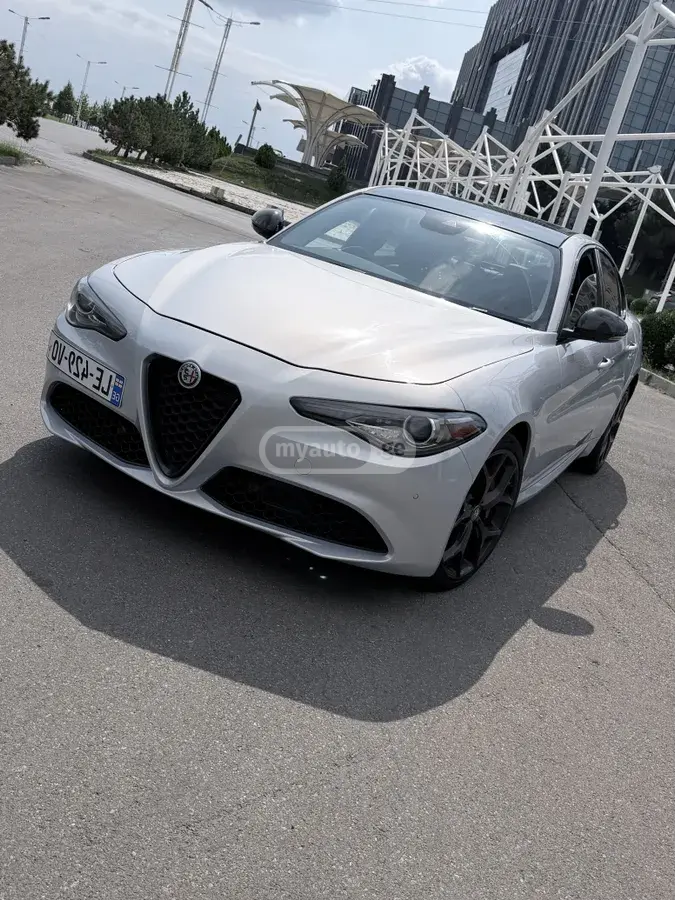 Alfa Romeo Giulia, миниатюра 3